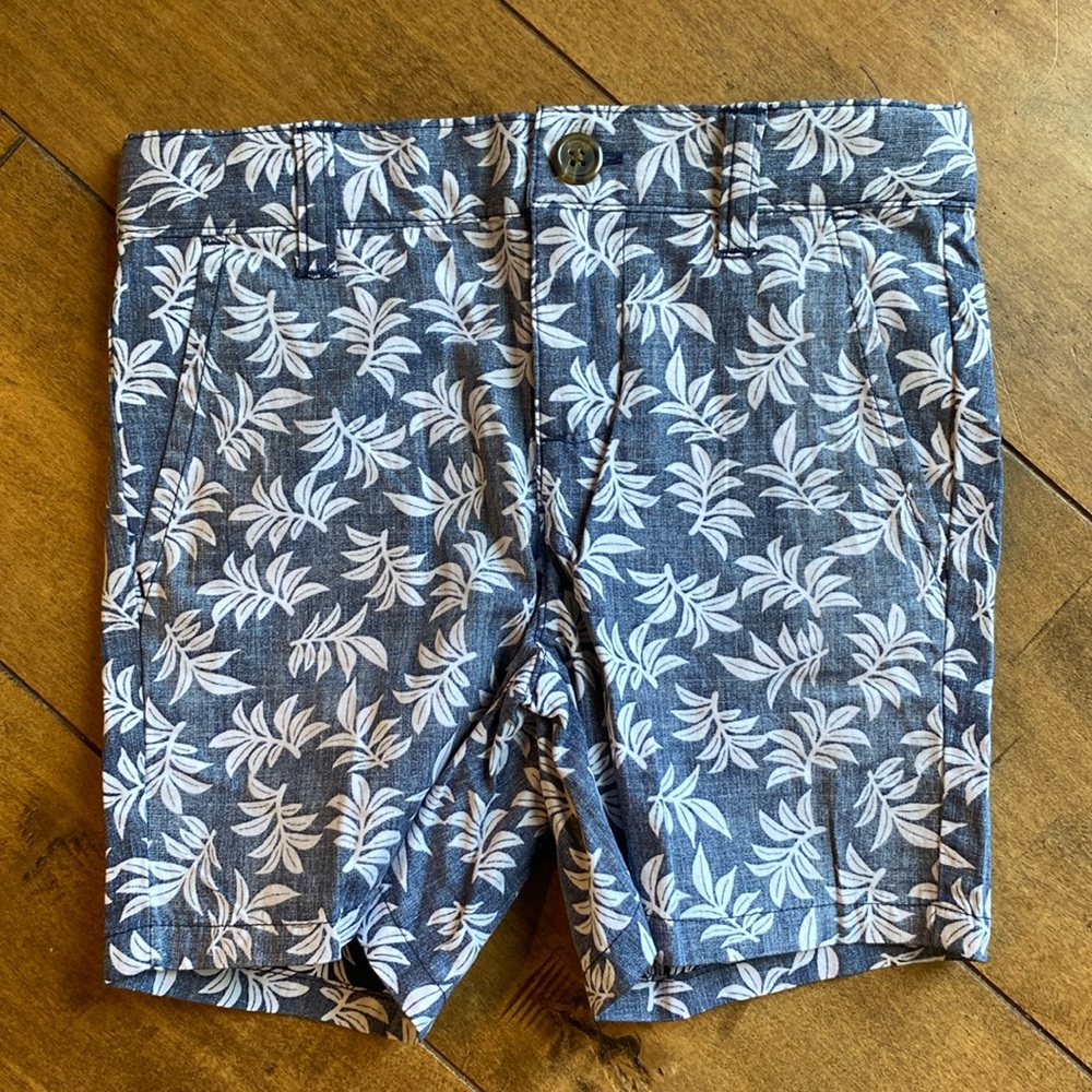 Janie and Jack boys shorts Rachel Zoe line. Size 2T